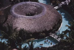 Hilton Pool Bar