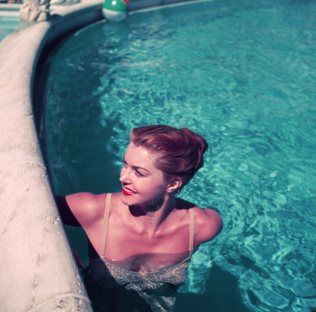 Esther Williams In Pool