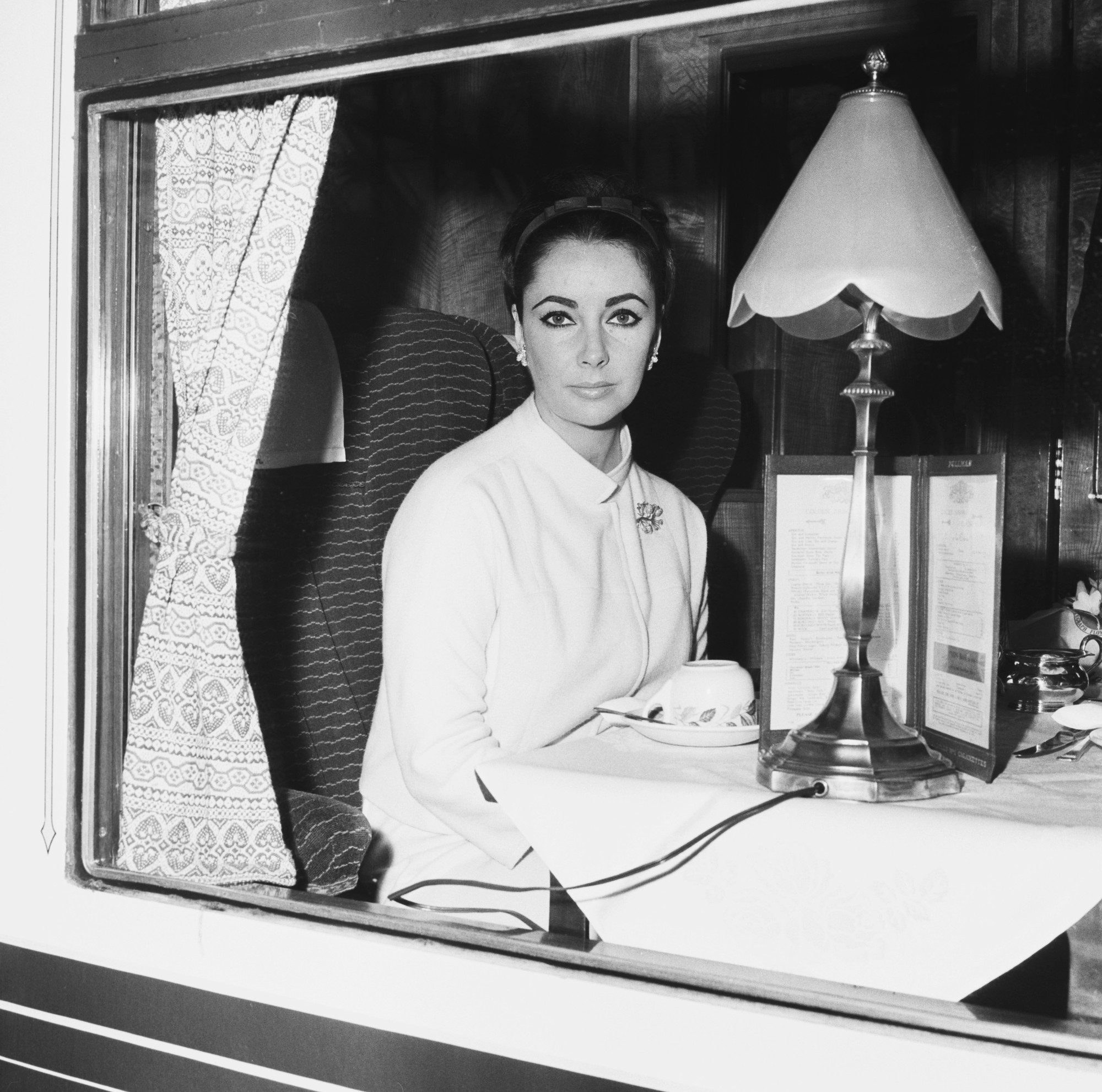 Liz Taylor On The Golden Arrow