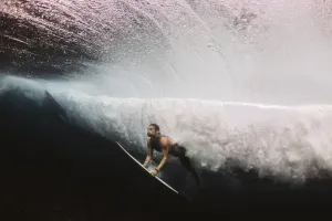 Surfing Freedive
