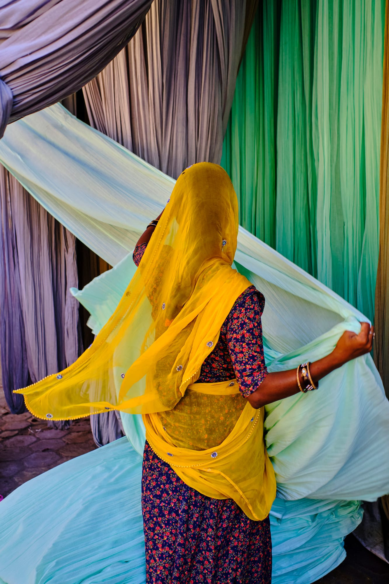 India, Rajasthan, Sari Factory